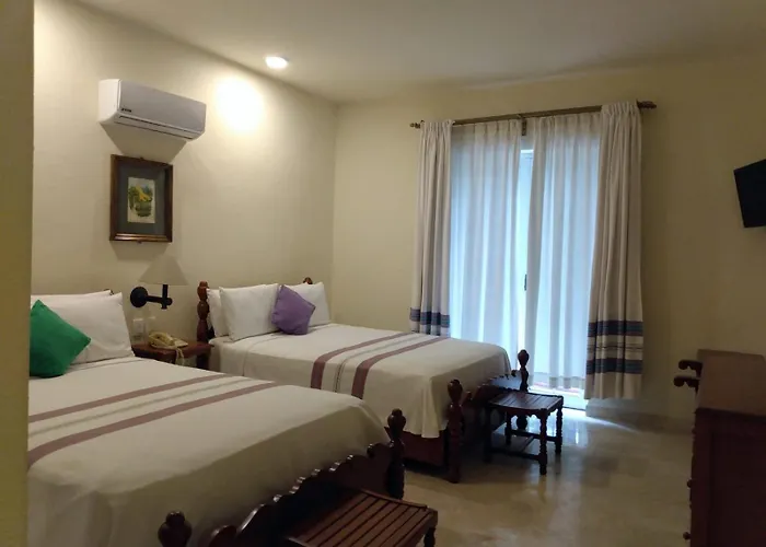 Hotel Marques Del Valle